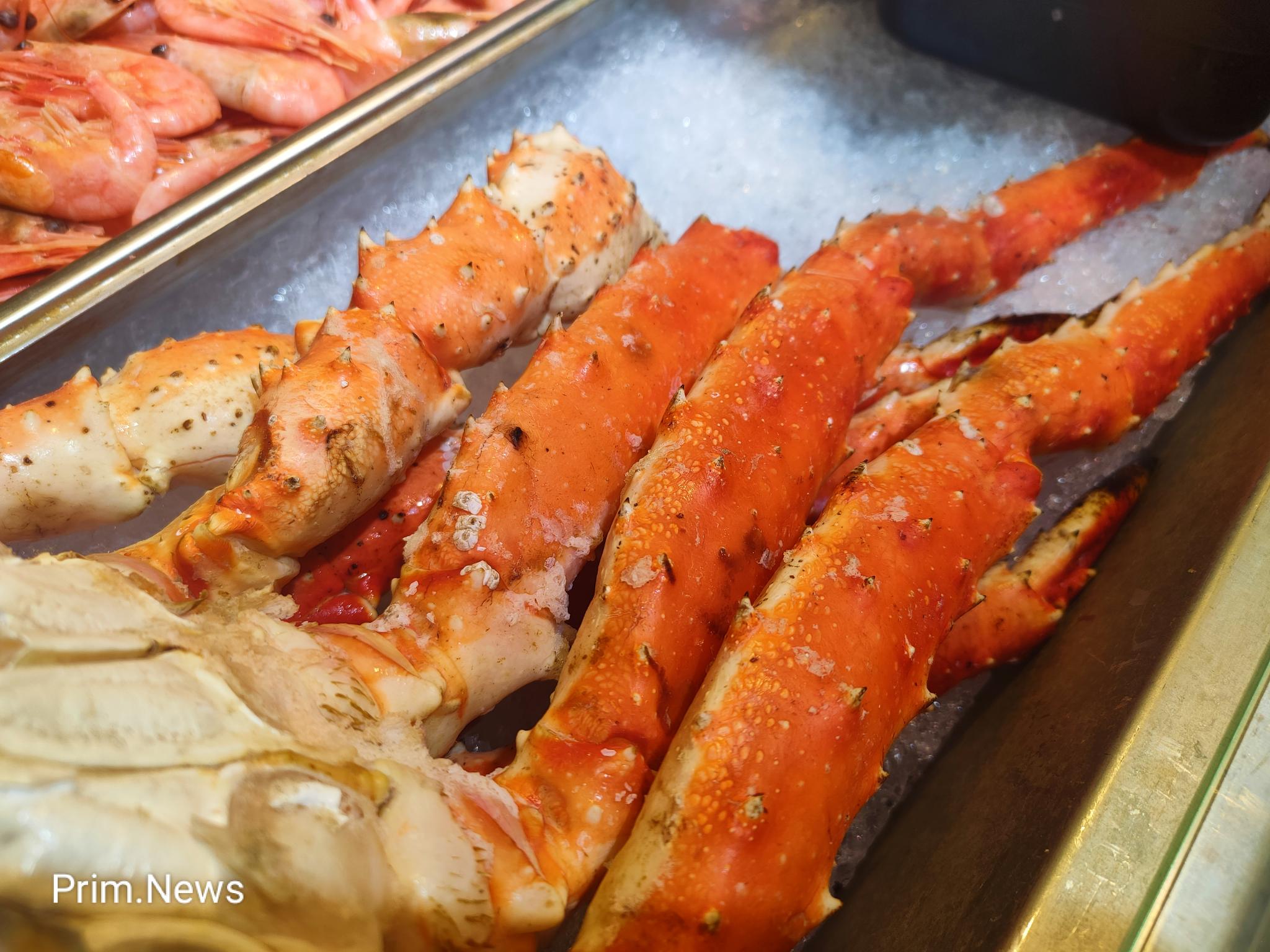 Приморцы незаконно наловили краба на 15,7 млн рублей и получили условный срок