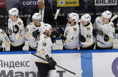 &laquo;Адмирал&raquo; победил &laquo;Динамо&raquo; в предпоследнем матче сезона