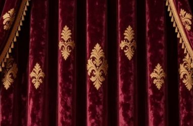 Во Владивостоке готовится премьера спектакля  «Дорогая Елена Сергеевна»