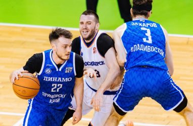 &laquo;Динамо&raquo; проиграло &laquo;Новосибирску&raquo; во втором четвертьфинальном матче Суперлиги