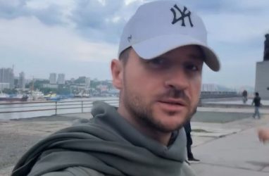 Сергей Лазарев: «Гуляем по Владивостоку, огромный этот мост, красота!»