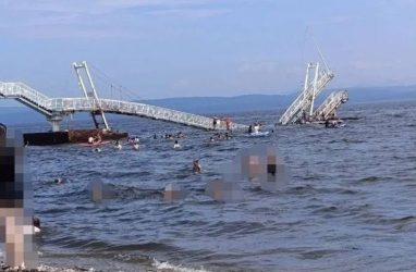 Двум пострадавшим при обрушении моста в Приморье понадобится помощь хирургов