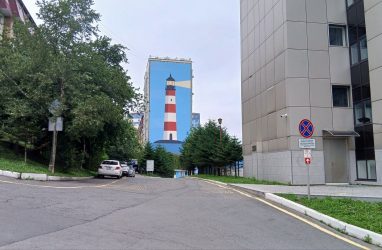 Конфискованную у Лазарева недвижимость передали в собственность ВВГУ