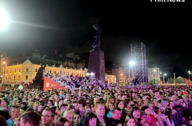 Концерт с участием Киркорова во Владивостоке посетили 100 тысяч человек